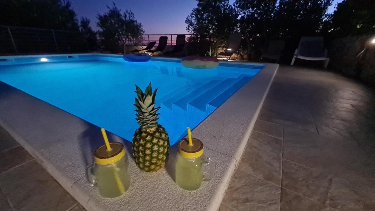 Luxury Villa Ana With Private Pool And Sea View